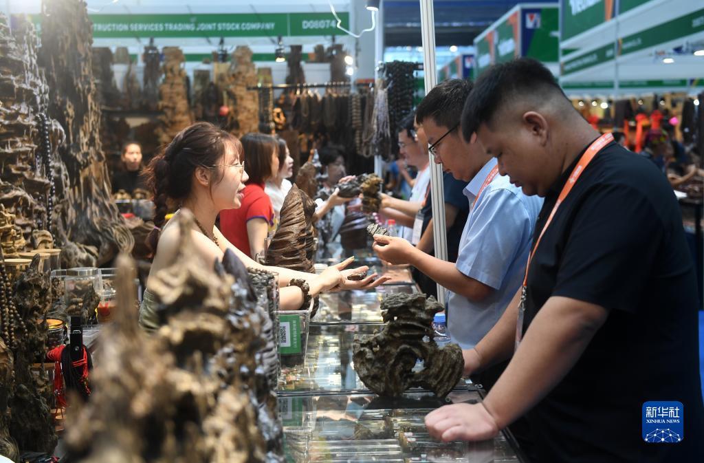 月博会员登录中心入口